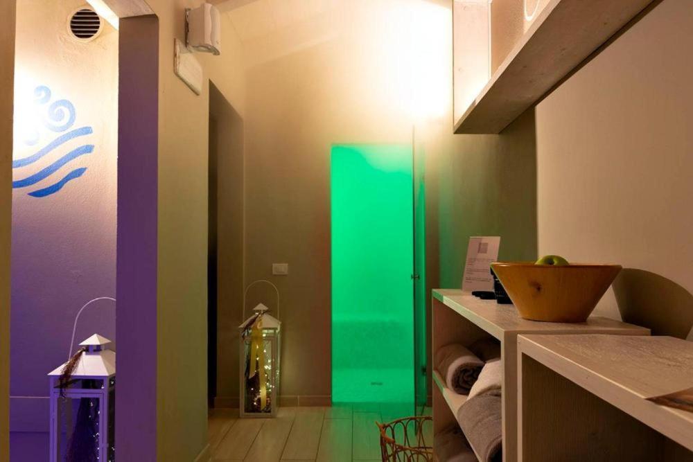 Hotel Giove Dipendenza Hotel Fiamma Cesenatico Ngoại thất bức ảnh