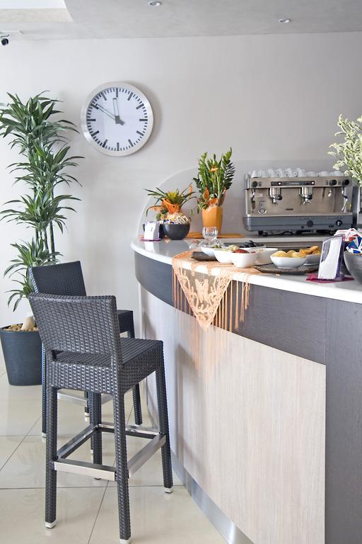 Hotel Giove Dipendenza Hotel Fiamma Cesenatico Ngoại thất bức ảnh